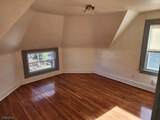 143 S Clinton St - Photo 4