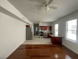 421 Leslie St - Photo 9