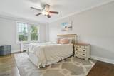 5 Roosevelt Pl - Photo 17