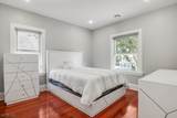 174 Demott Ave - Photo 16