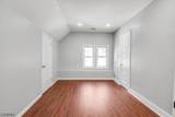 174 Demott Ave - Photo 23