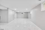 174 Demott Ave - Photo 26