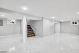 174 Demott Ave - Photo 27