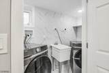 174 Demott Ave - Photo 29