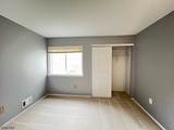 401 Spruce Hills Dr - Photo 28