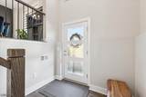 17 E Hartwick Dr - Photo 4