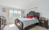 704 Skyline Dr - Photo 15