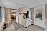 220 Stirling Rd - Photo 10