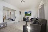 38 Fox St - Photo 2