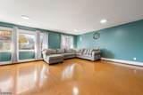54 Brookdale Ave - Photo 3