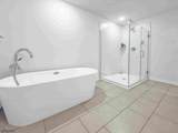 204 Honeysuckle Ln - Photo 20