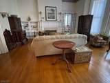 527 W 8Th St, Unit B - Photo 7