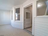 134 Maple Ave - Photo 3