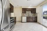 822 Pompton Ave - Photo 30