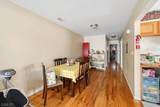 1073 Bond St - Photo 14