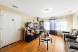 1073 Bond St - Photo 15