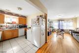 1073 Bond St - Photo 18