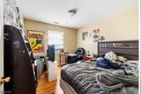 1073 Bond St - Photo 21