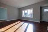 56 Raymond Ave - Photo 4