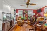 300 Old Farm Rd - Photo 17