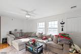 383 Broad St - Photo 3