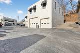 320 Broad St - Photo 4