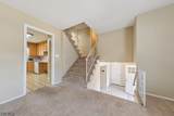578 Winchester Ave - Photo 3
