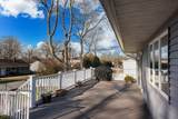 2242 Woodland Ave - Photo 12
