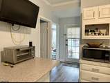 580 Monroe Ave - Photo 9