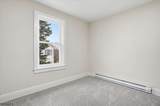 1090 Railroad Ave - Photo 14