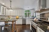 386 Park St - Photo 17