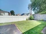 210 Maple Ave - Photo 5