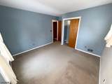 19 Chestnut Hill Rd - Photo 12
