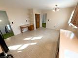 19 Chestnut Hill Rd - Photo 4
