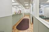 25 E Willow St - Photo 3
