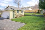 10 Maple Ave - Photo 34