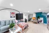 111 E 10Th St - Photo 14