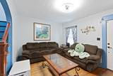 276 E 26Th St - Photo 3