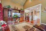 13 Crestmont Dr - Photo 8