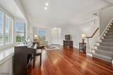 28 Morris Ave - Photo 2