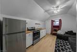 1025 Rivington St - Photo 9