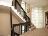 8 Raritan Pointe - Photo 4