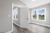 337 Leslie St - Photo 13