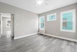 337 Leslie St - Photo 4