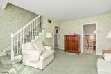 227 Mountainview Ave - Photo 3