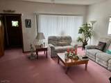 271 Danforth Ave - Photo 3
