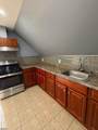 121 Rutgers St - Photo 3