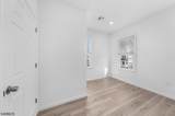 811 Jackson Ave - Photo 13
