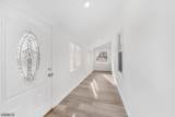 811 Jackson Ave - Photo 4