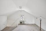279 Genesee Ave - Photo 21